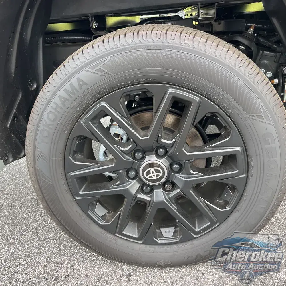 2025 Toyota Tundra Limited HV