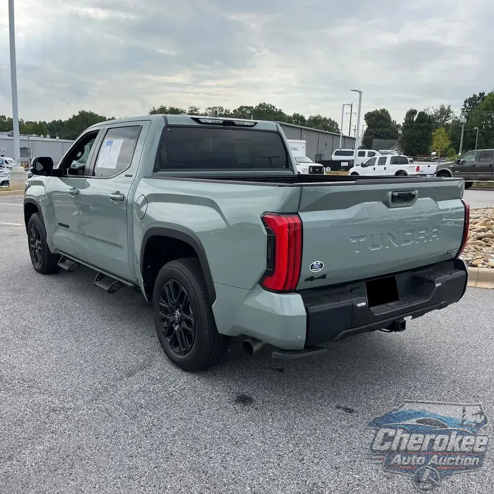 2025 Toyota Tundra Limited HV
