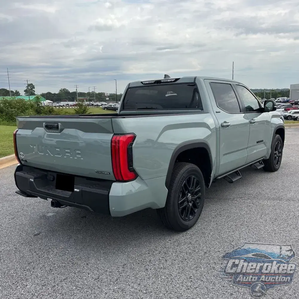 2025 Toyota Tundra Limited HV
