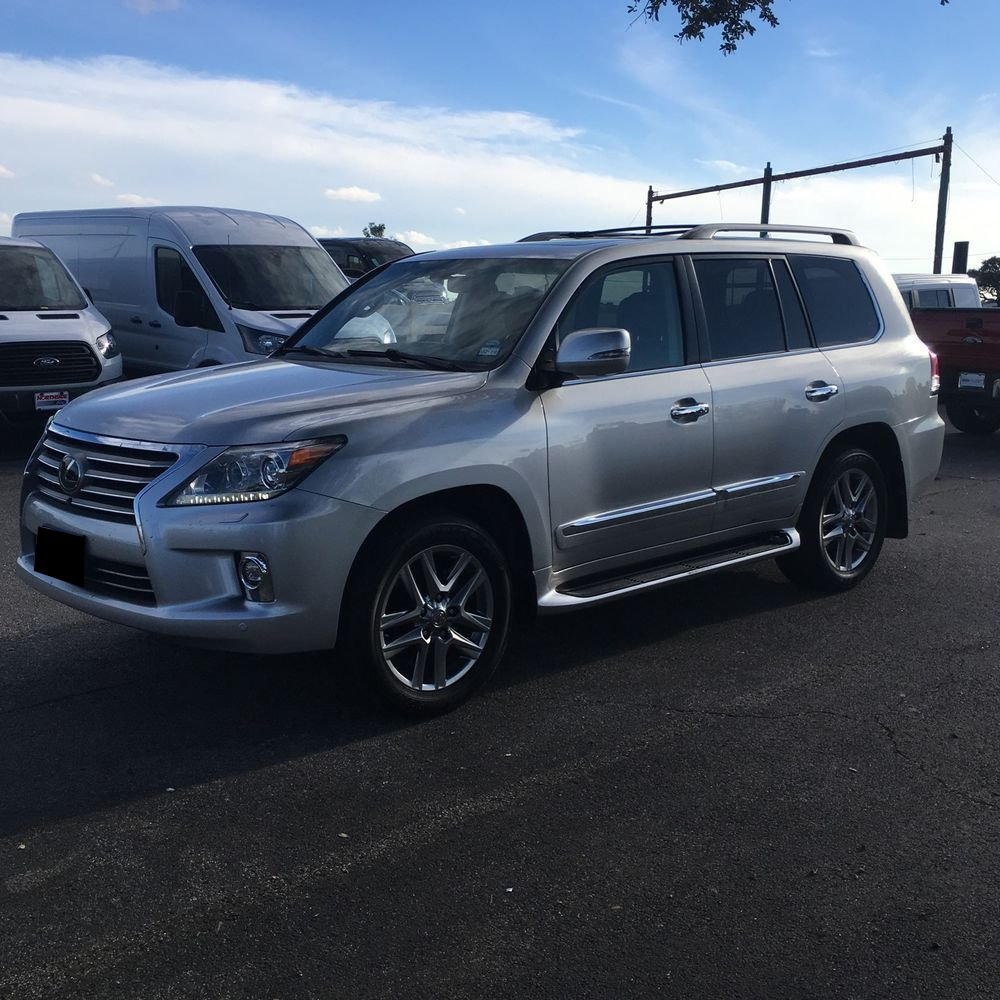 2015 Lexus LX 570