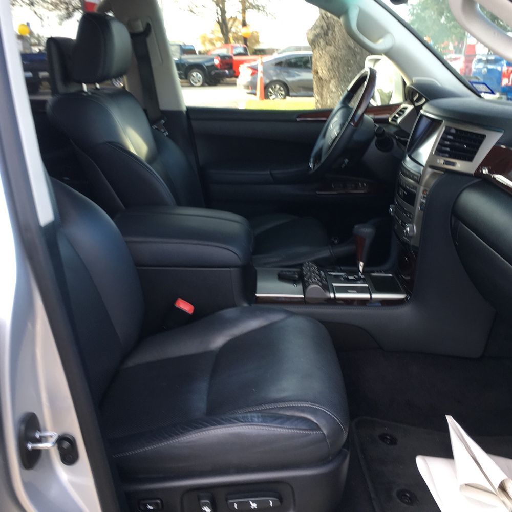 2015 Lexus LX 570