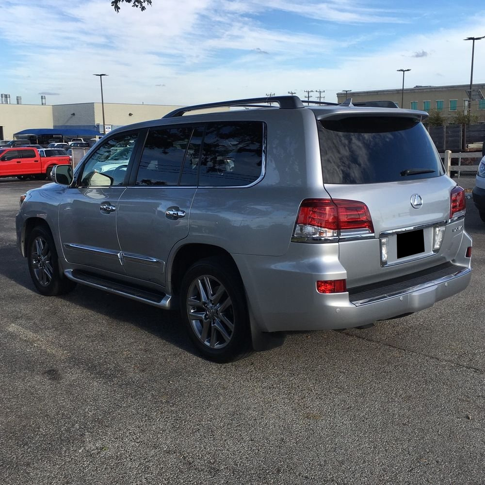 2015 Lexus LX 570