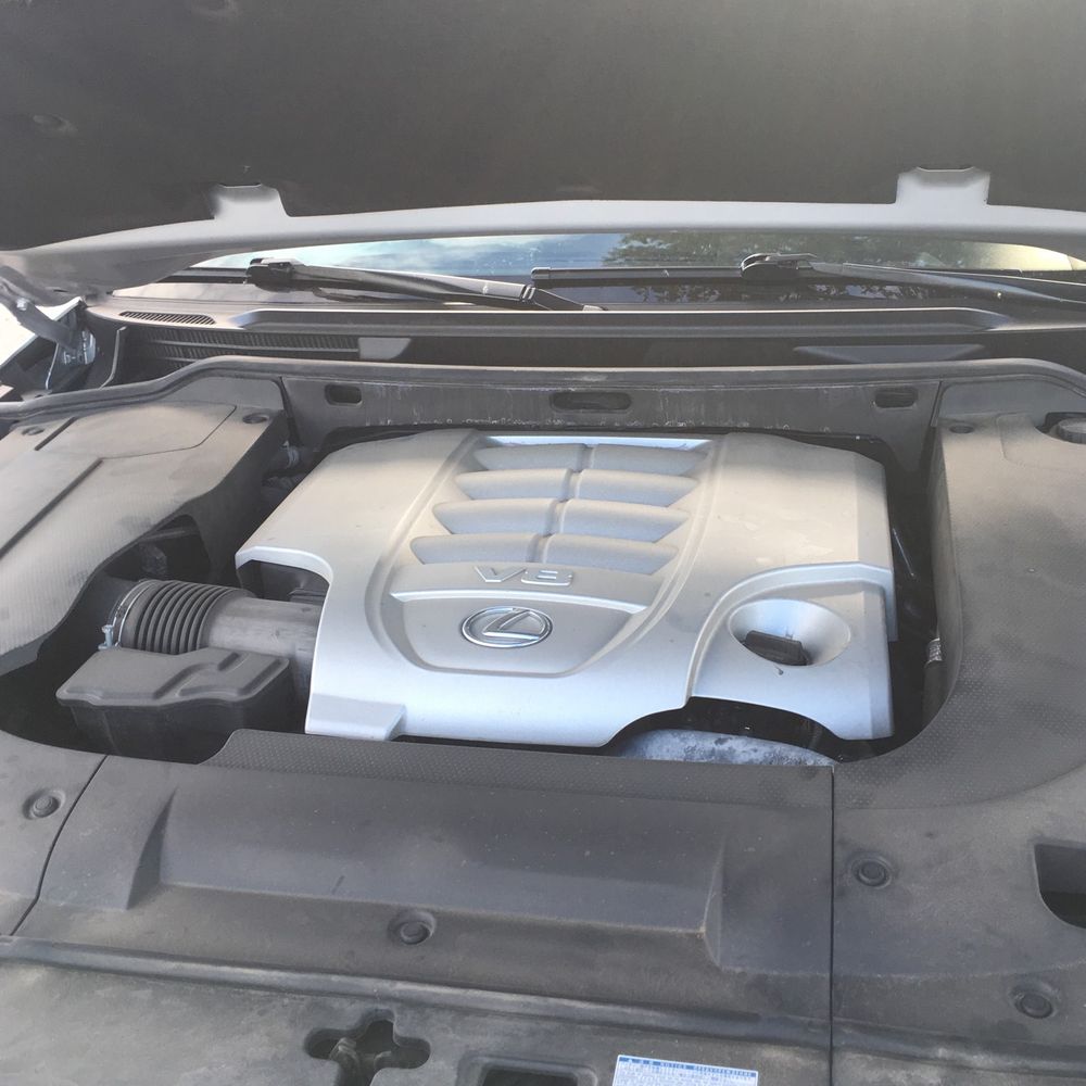 2015 Lexus LX 570