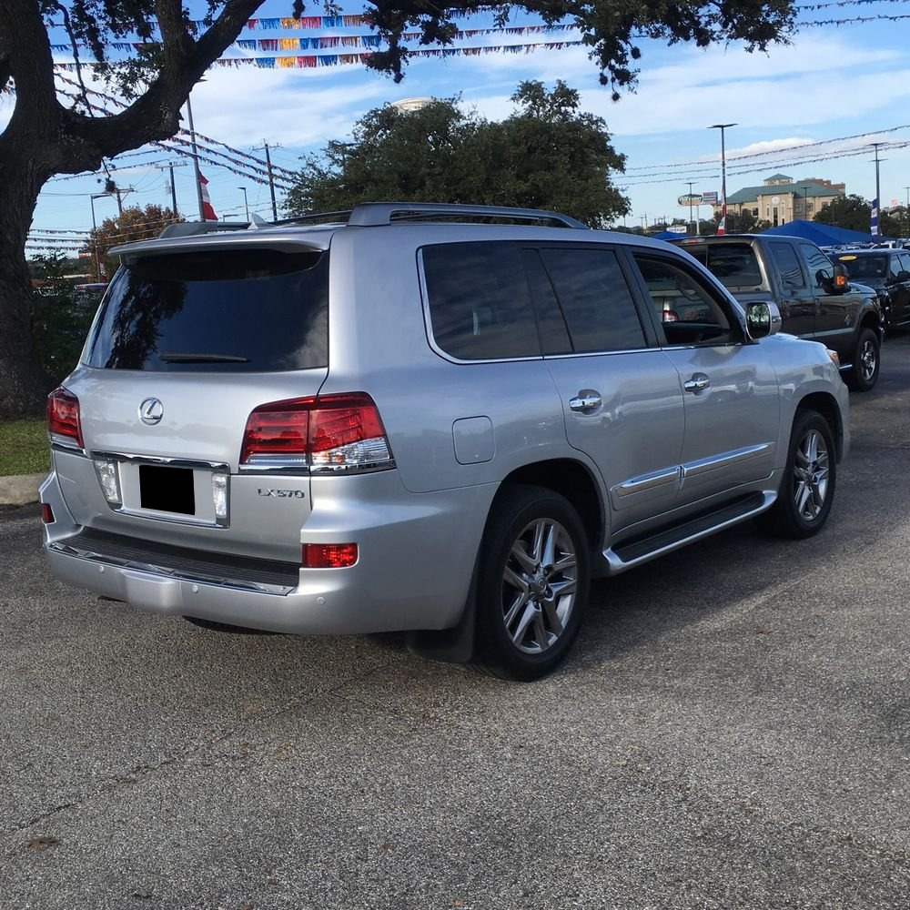 2015 Lexus LX 570