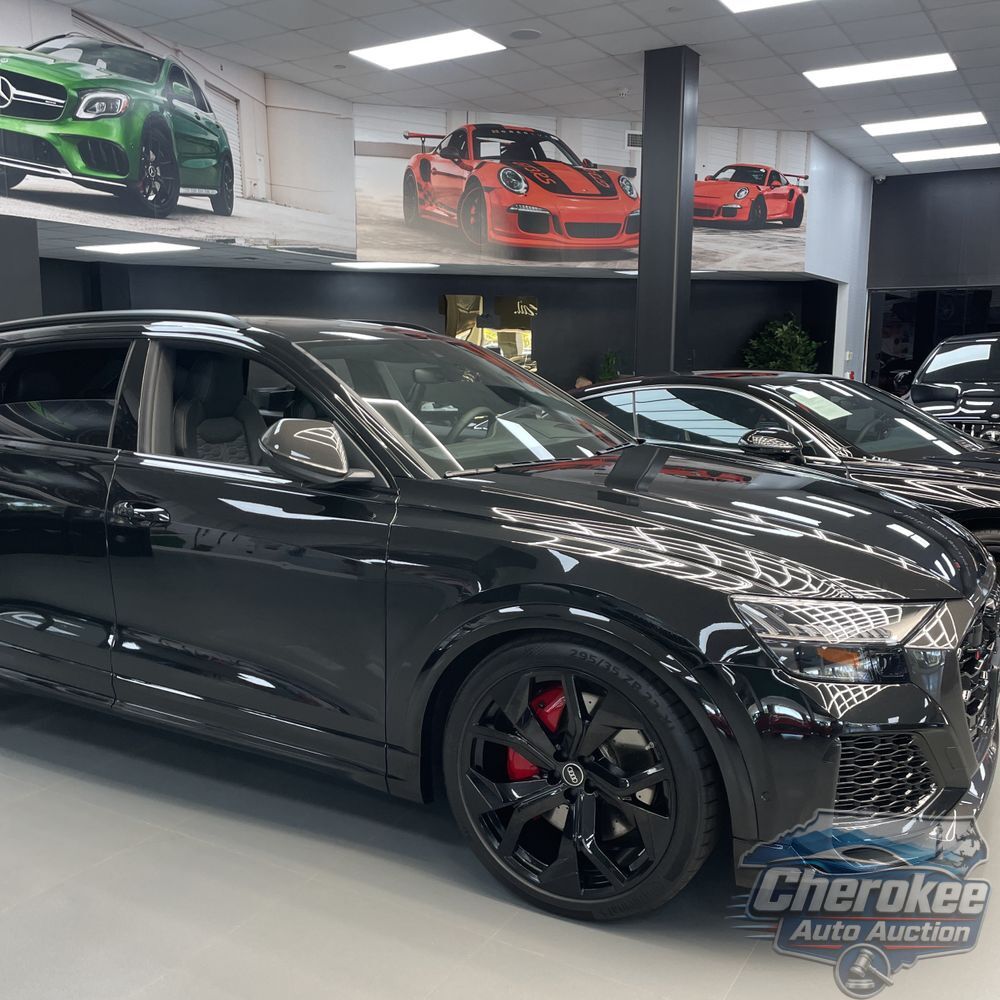 2024 Audi RS Q8 Base
