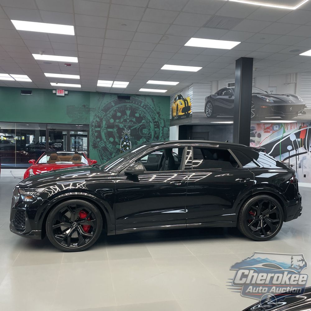 2024 Audi RS Q8 Base