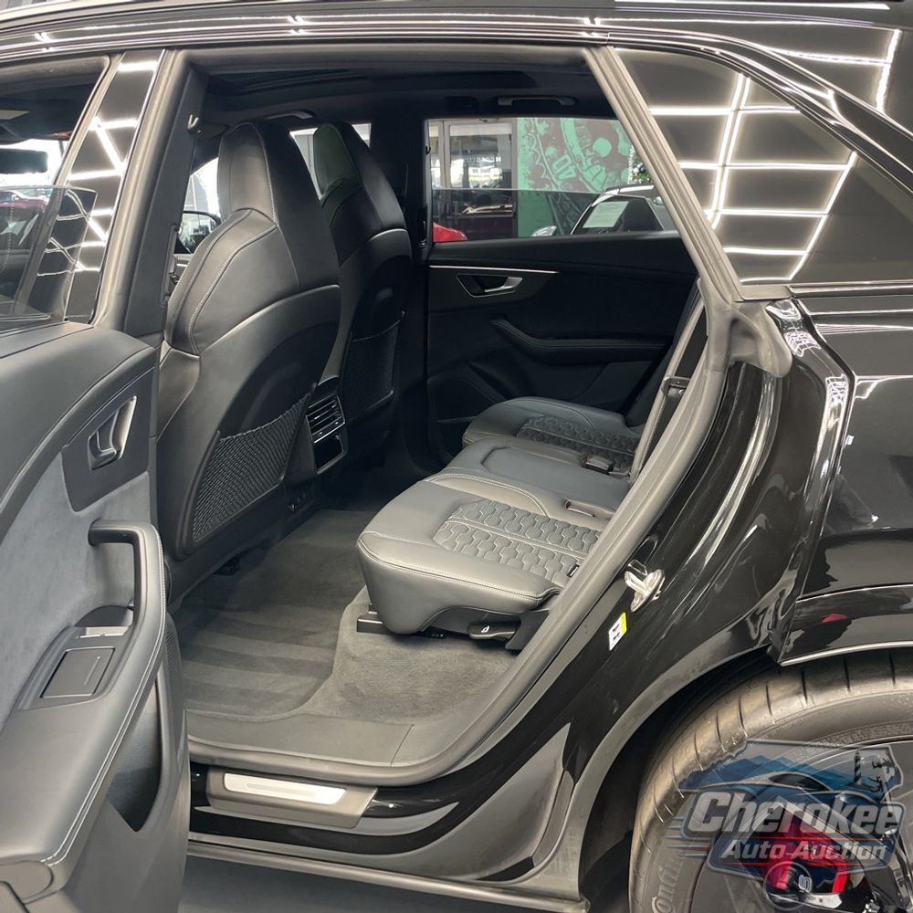 2024 Audi RS Q8 Base