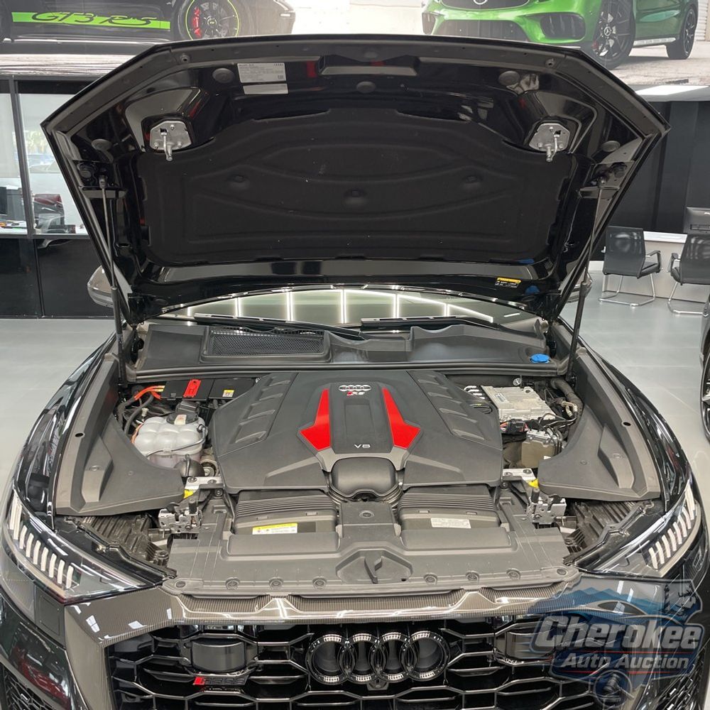 2024 Audi RS Q8 Base