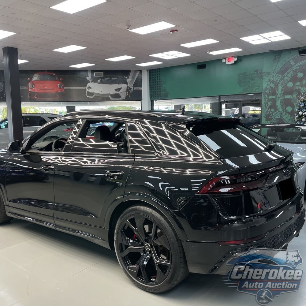 2024 Audi RS Q8 Base