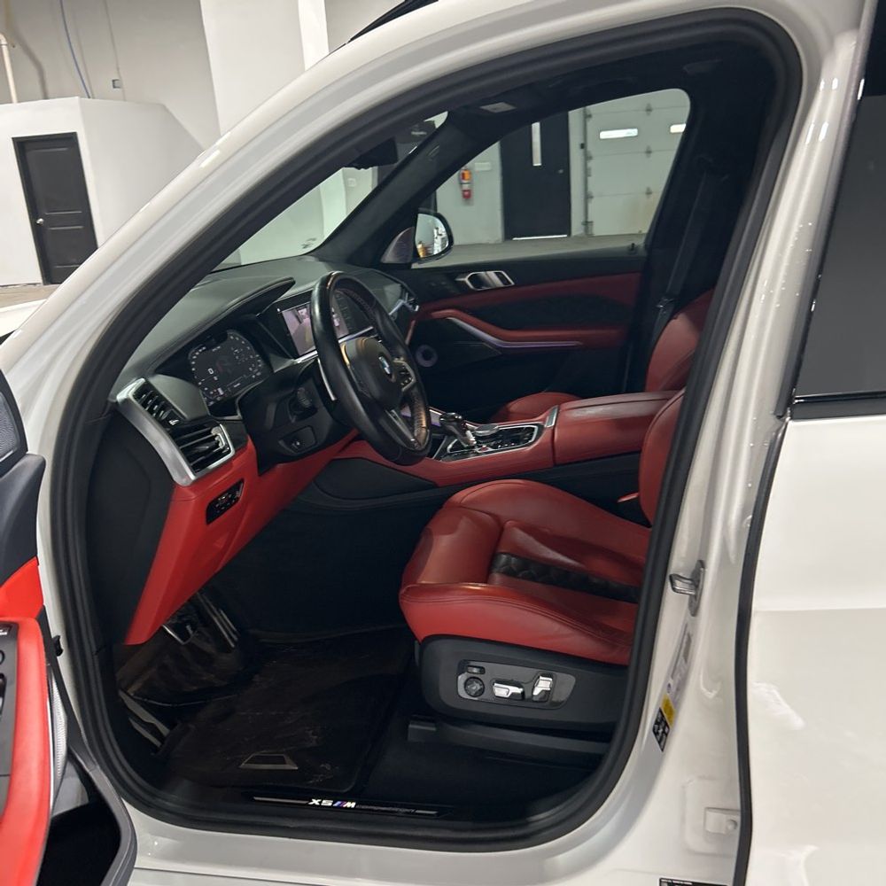 2022 BMW X5 M
