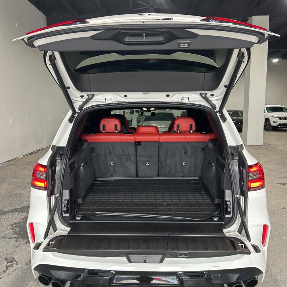 2022 BMW X5 M