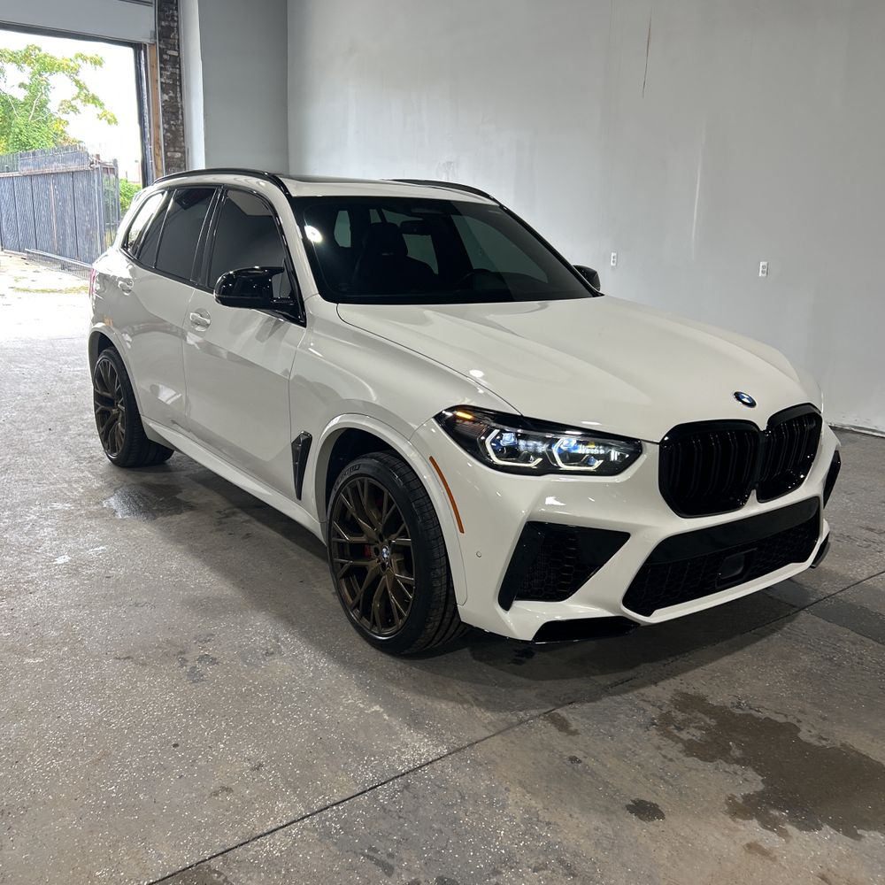 2022 BMW X5 M