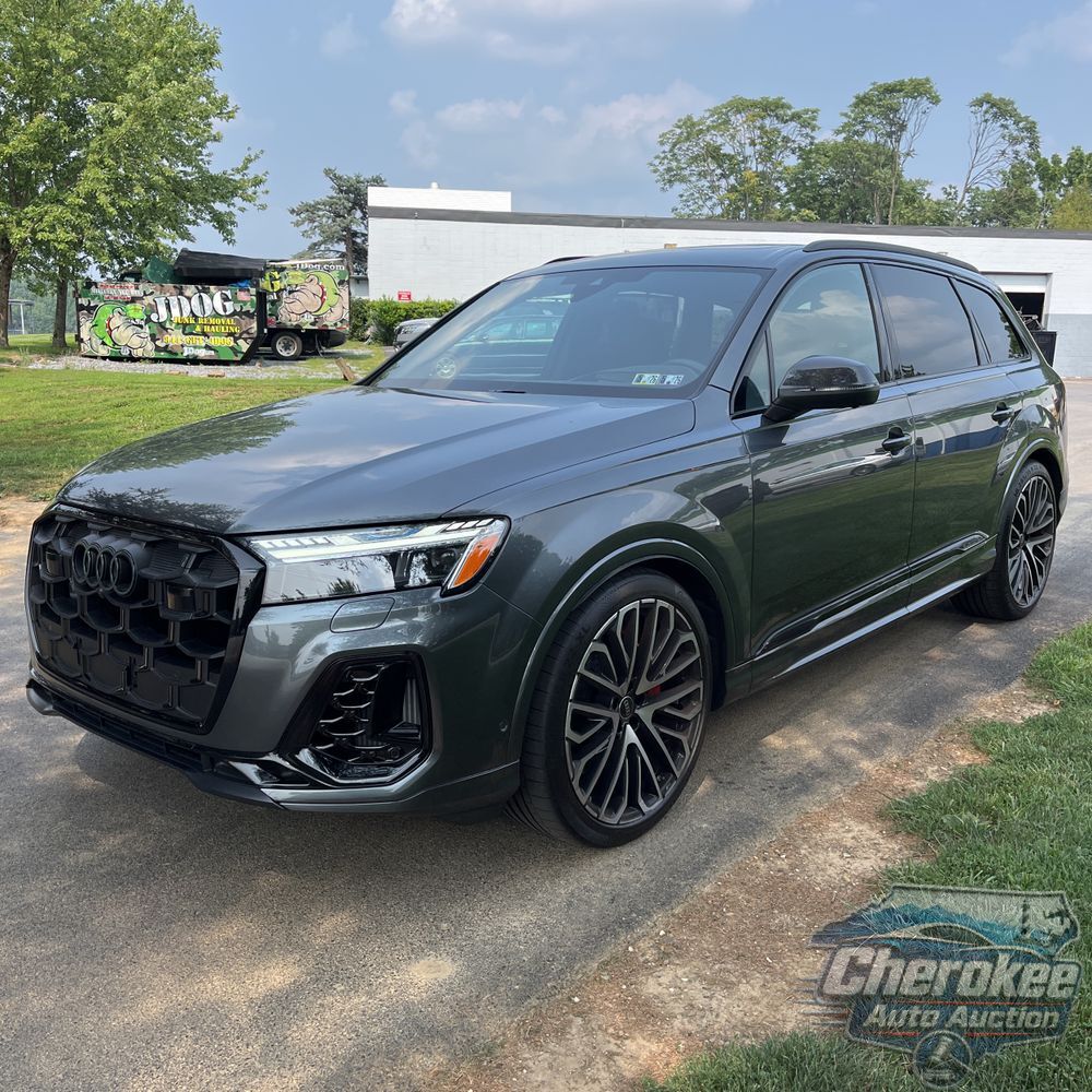 2025 Audi SQ7 Prestige