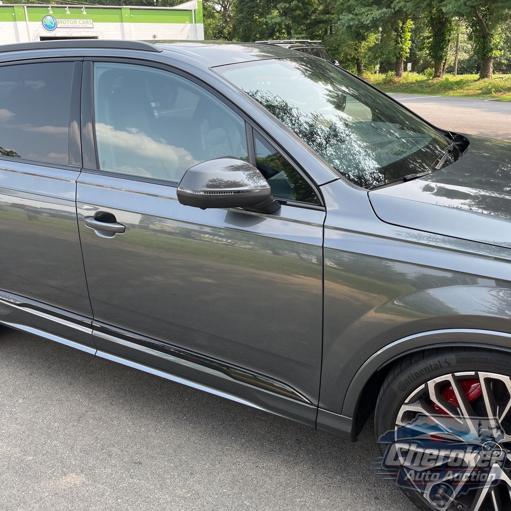 2025 Audi SQ7 Prestige