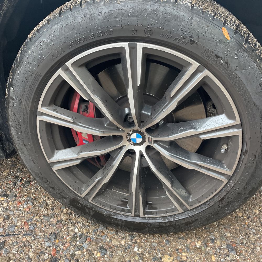 2023 BMW X6 M50i
