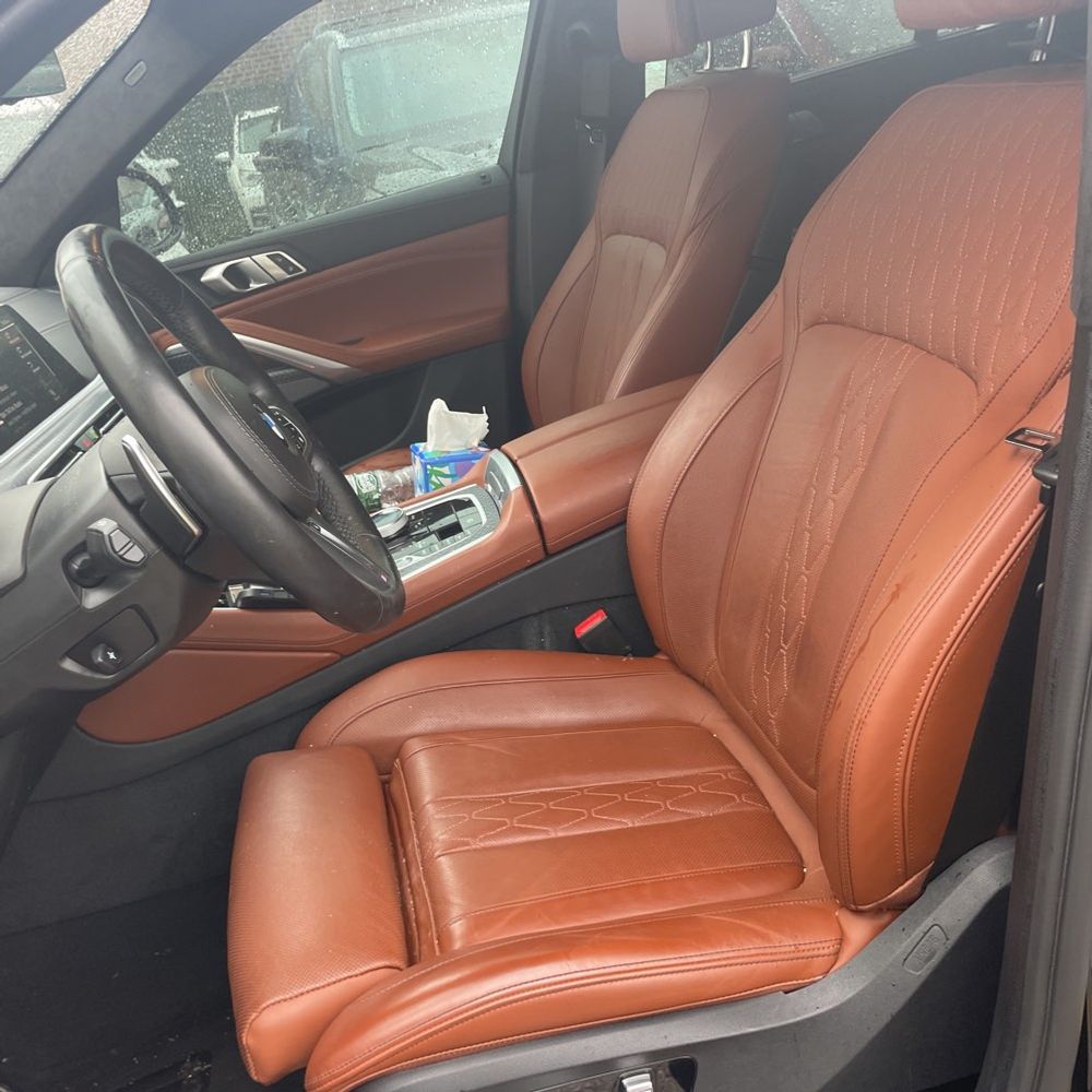 2023 BMW X6 M50i