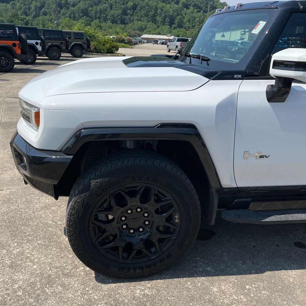 2024 GMC HUMMER EV 2X
