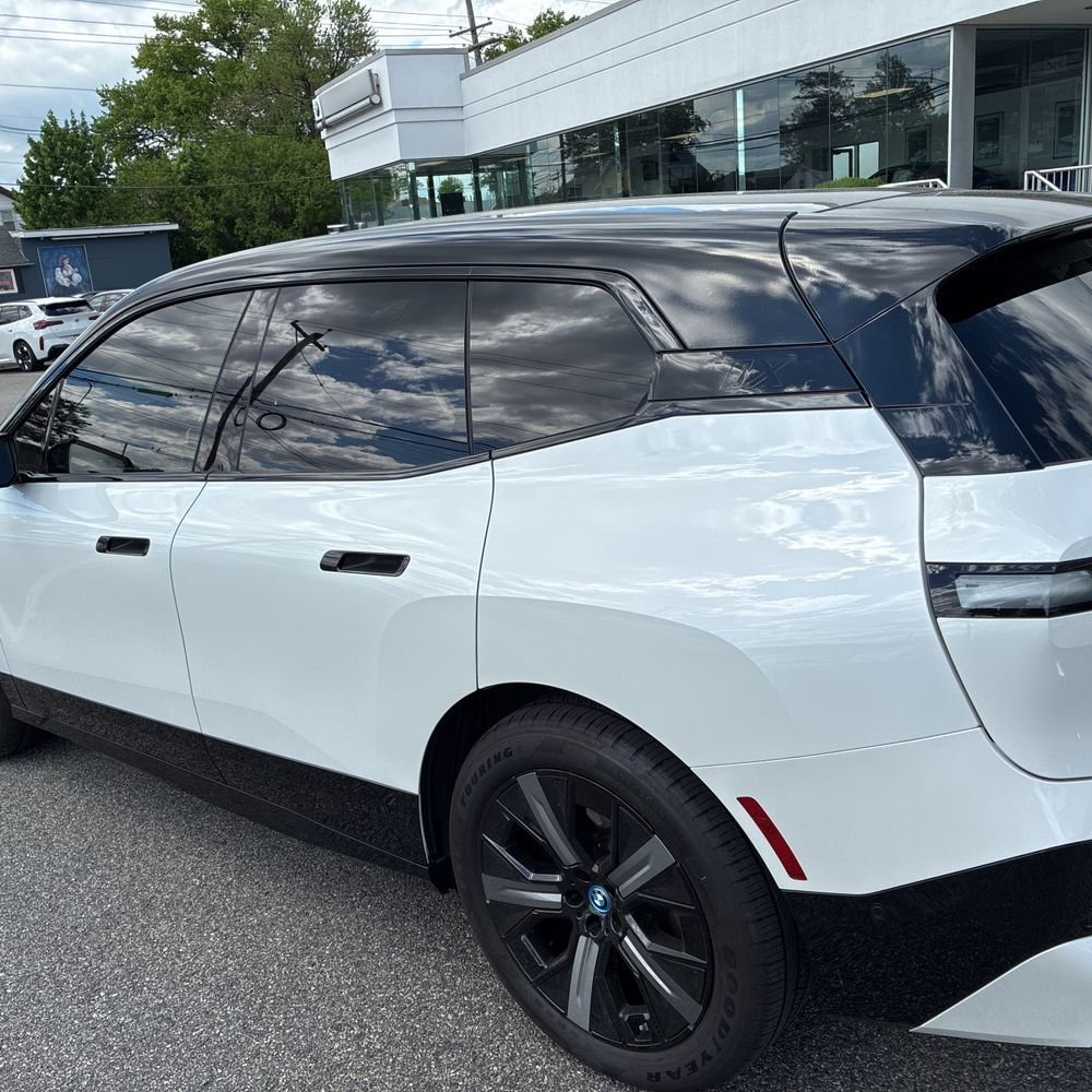 2025 BMW iX xDrive50