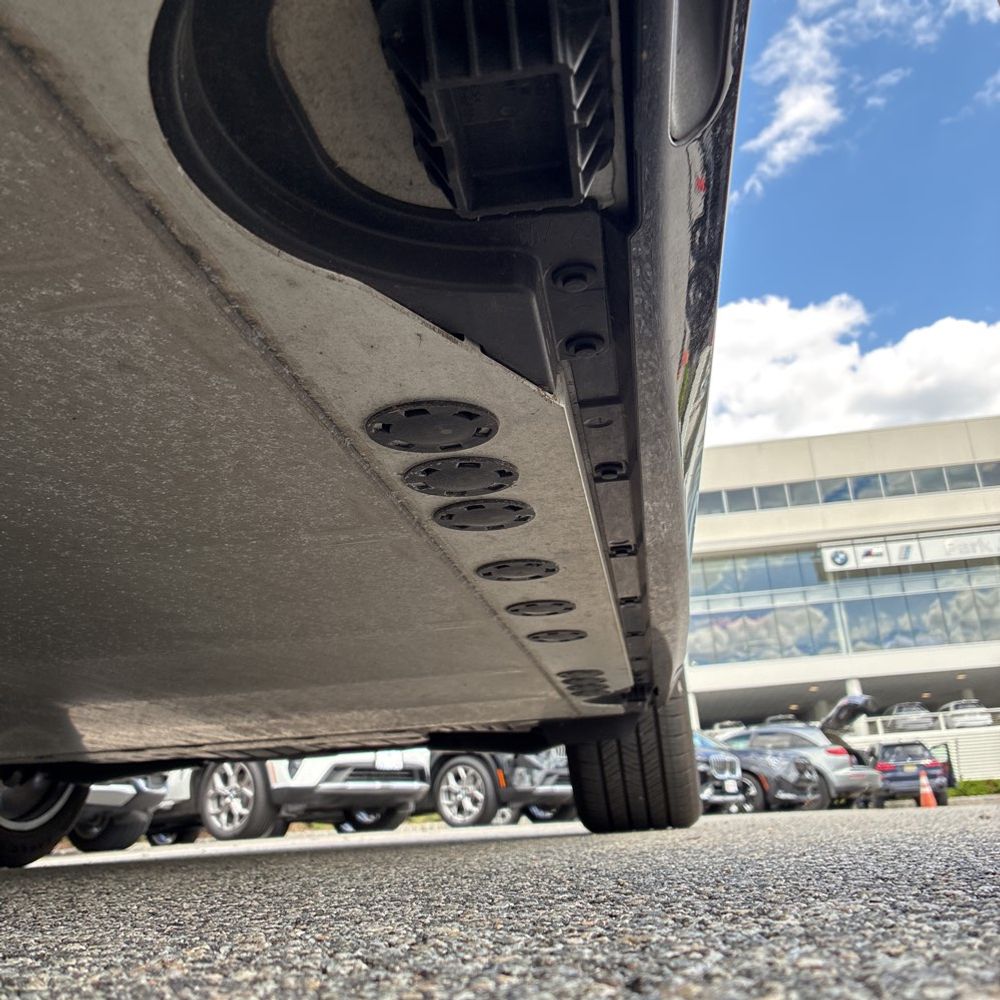2025 BMW iX xDrive50
