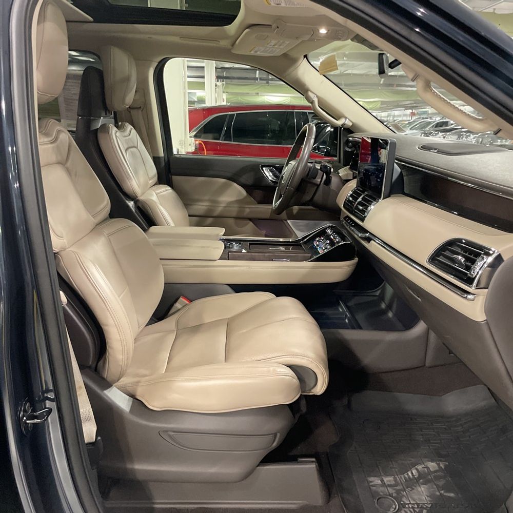 2022 Lincoln Navigator Reserve
