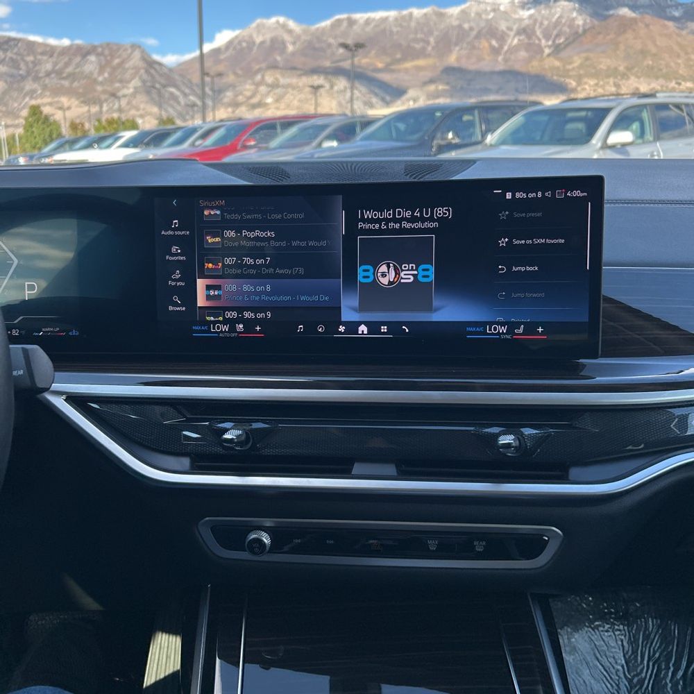2025 BMW X7 XDrive40i