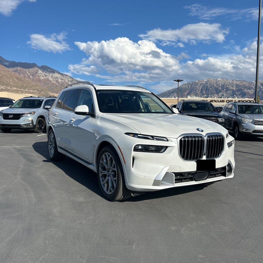 2025 BMW X7 XDrive40i