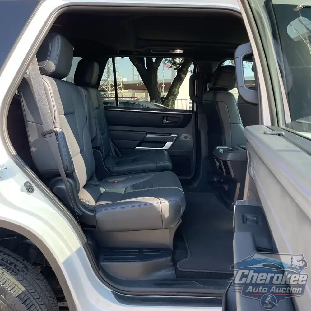 2025 Toyota Sequoia Platinum