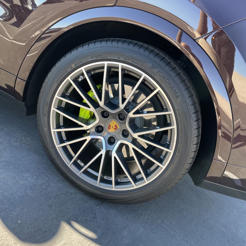 2020 Porsche Cayenne E-Hybrid