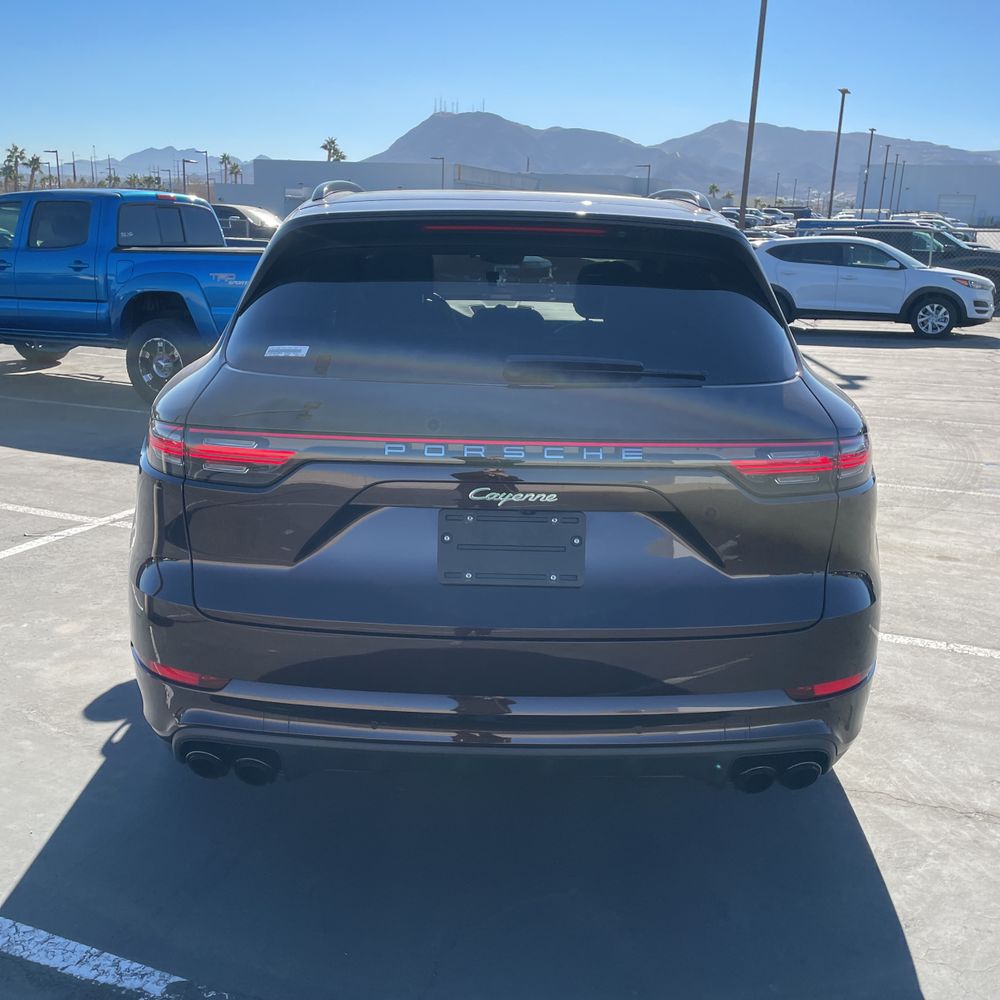 2020 Porsche Cayenne E-Hybrid