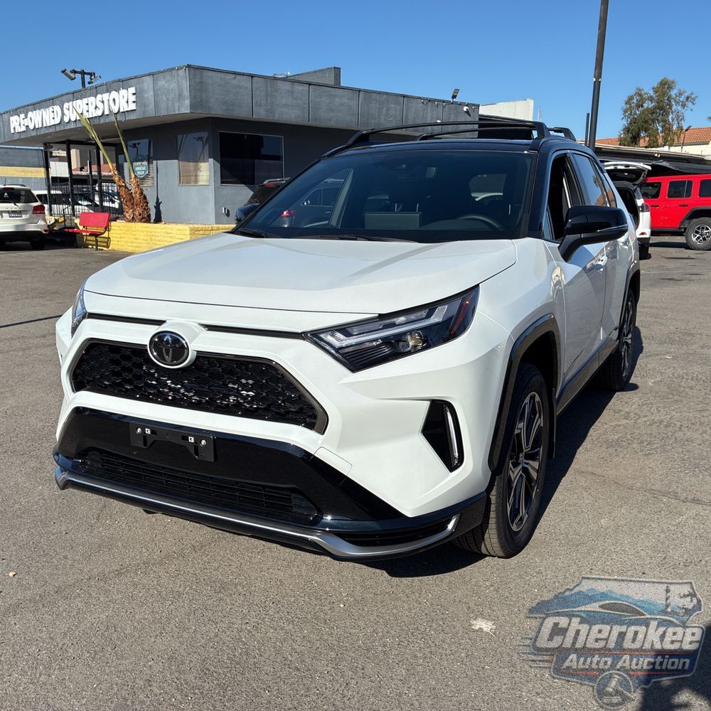 2025 Toyota RAV4 Plug-in Hybrid XSE