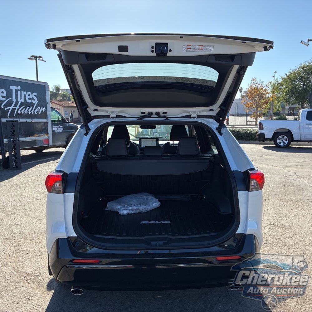 2025 Toyota RAV4 Plug-in Hybrid XSE