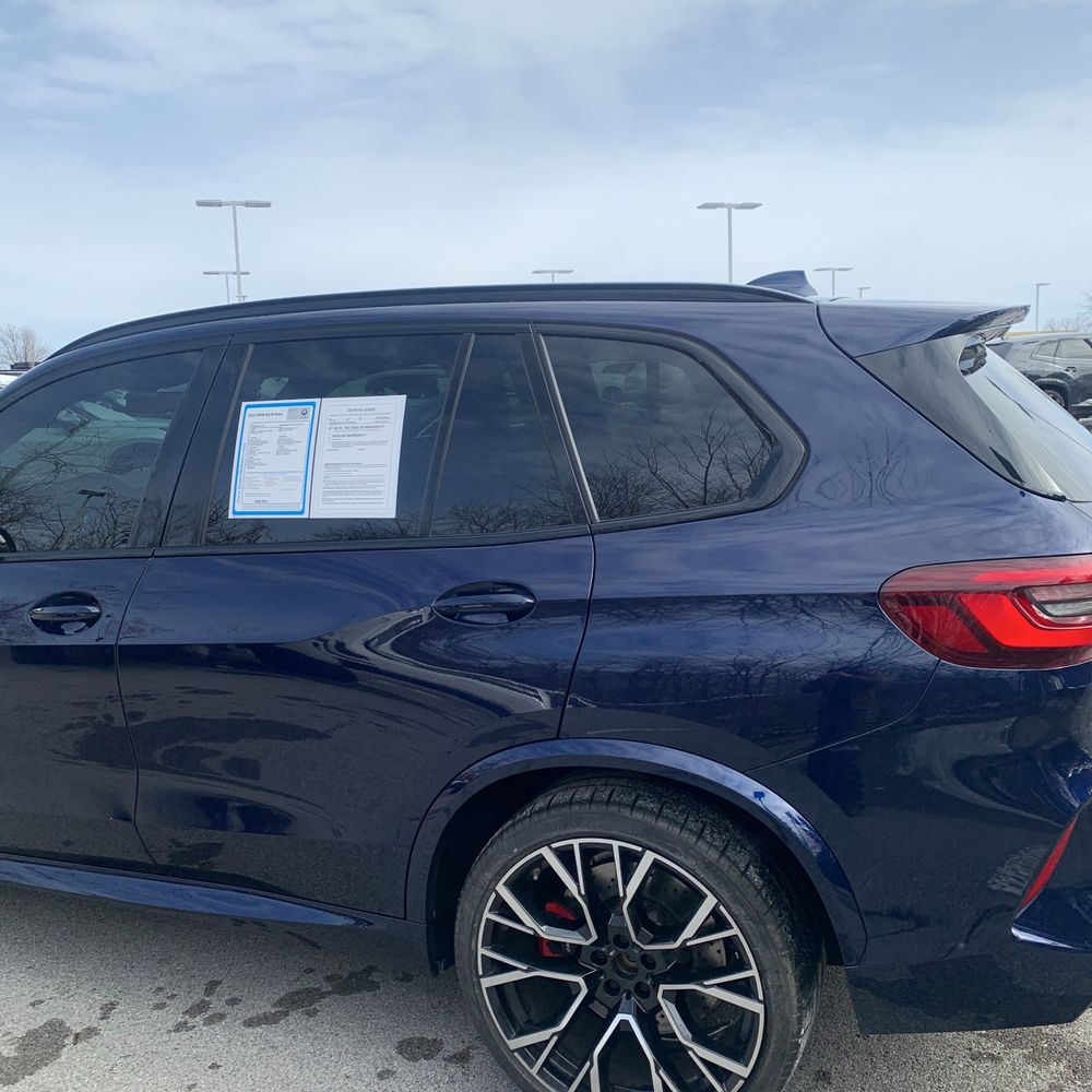2022 BMW X5 M