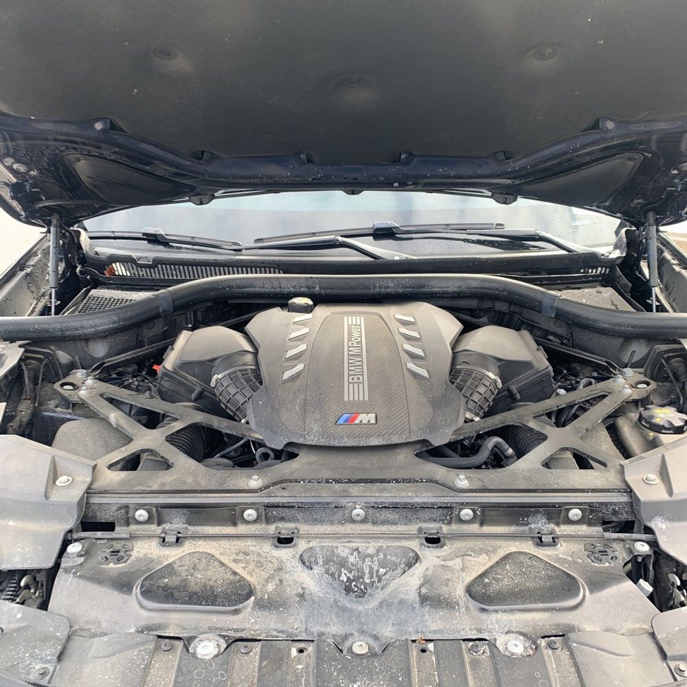 2022 BMW X5 M