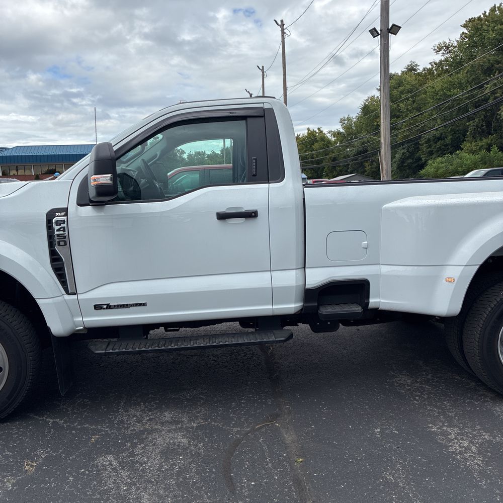 2023 Ford F450SD XL