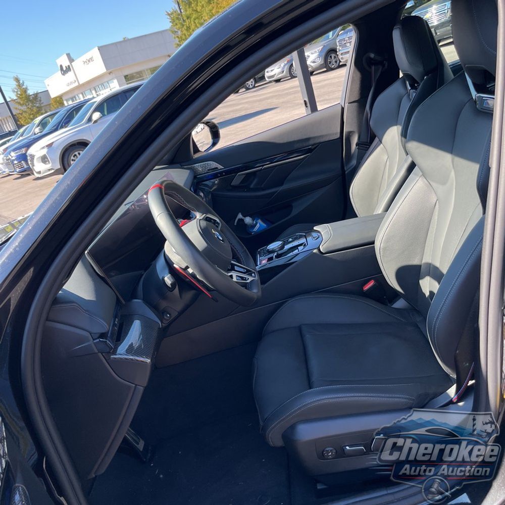 2025 BMW M5 Base