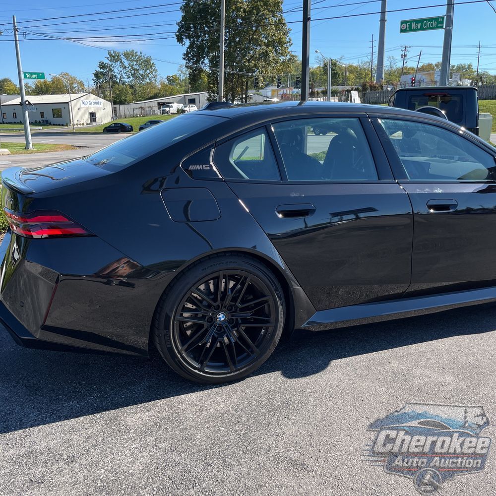 2025 BMW M5 Base