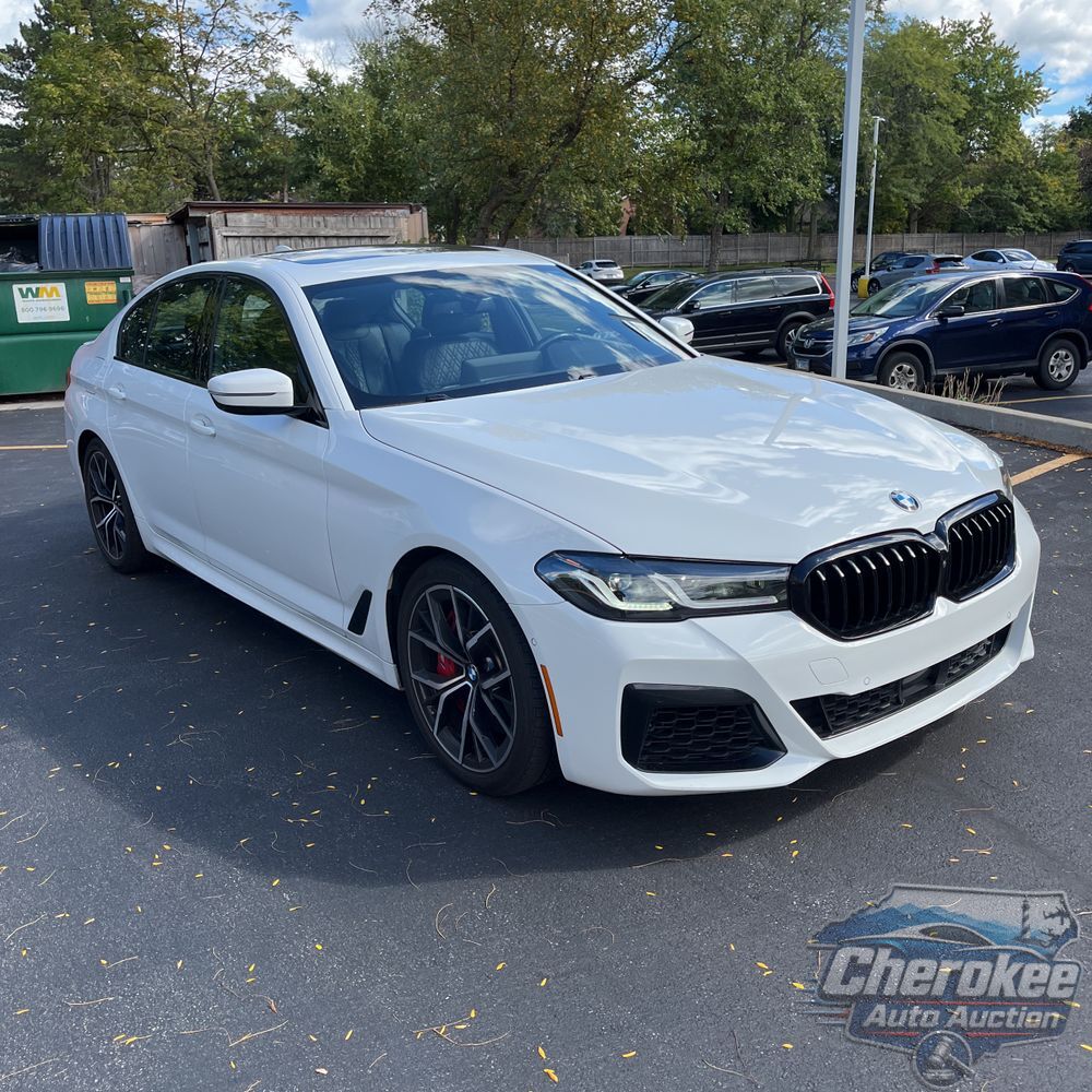 2023 BMW 5-Series M550xi