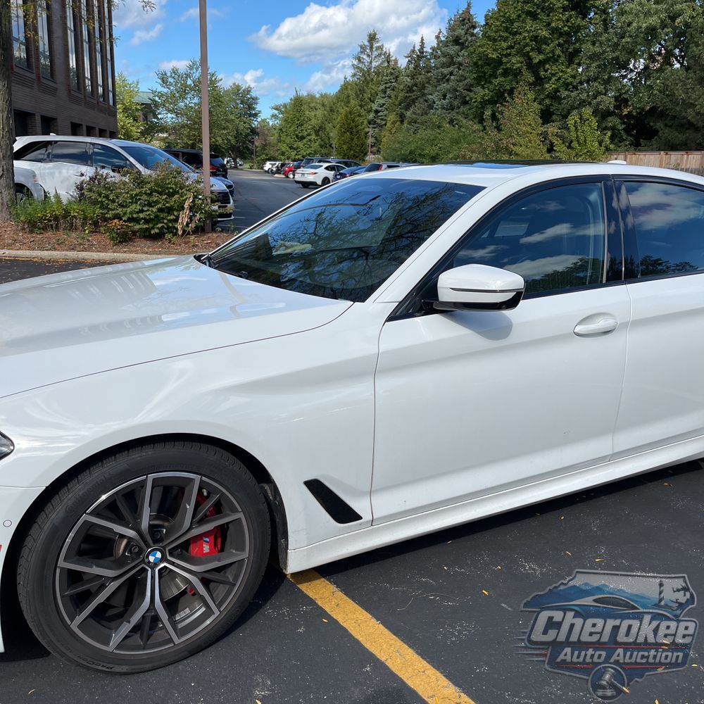 2023 BMW 5-Series M550xi
