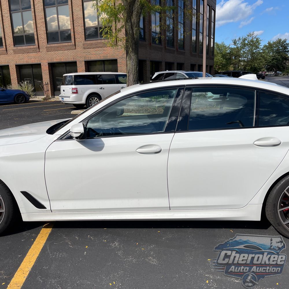 2023 BMW 5-Series M550xi
