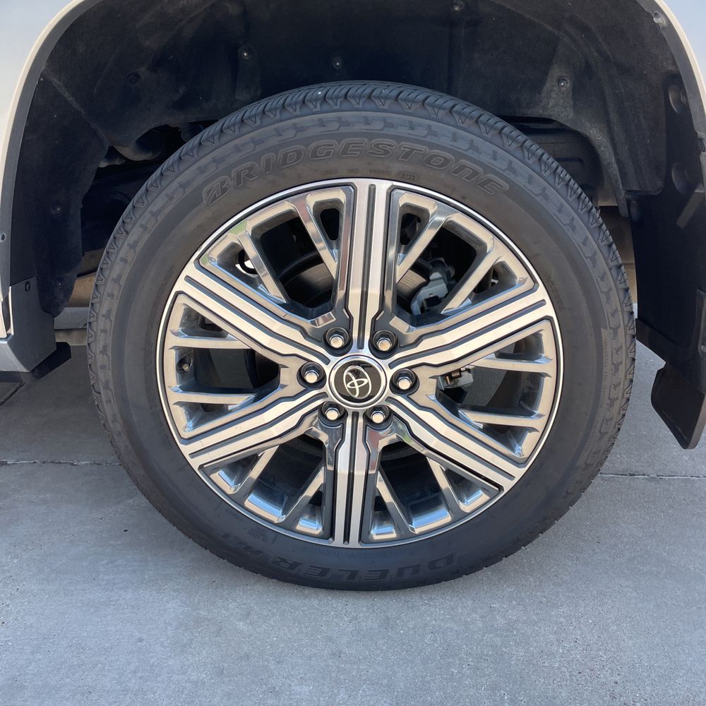 2024 Toyota Sequoia Capstone