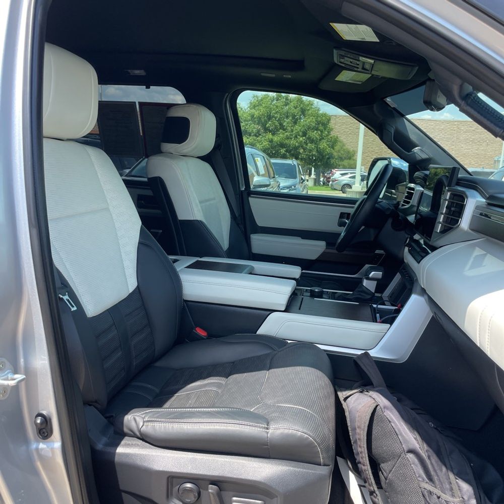2024 Toyota Sequoia Capstone