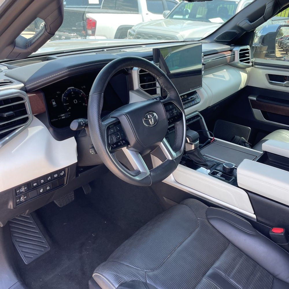 2024 Toyota Sequoia Capstone
