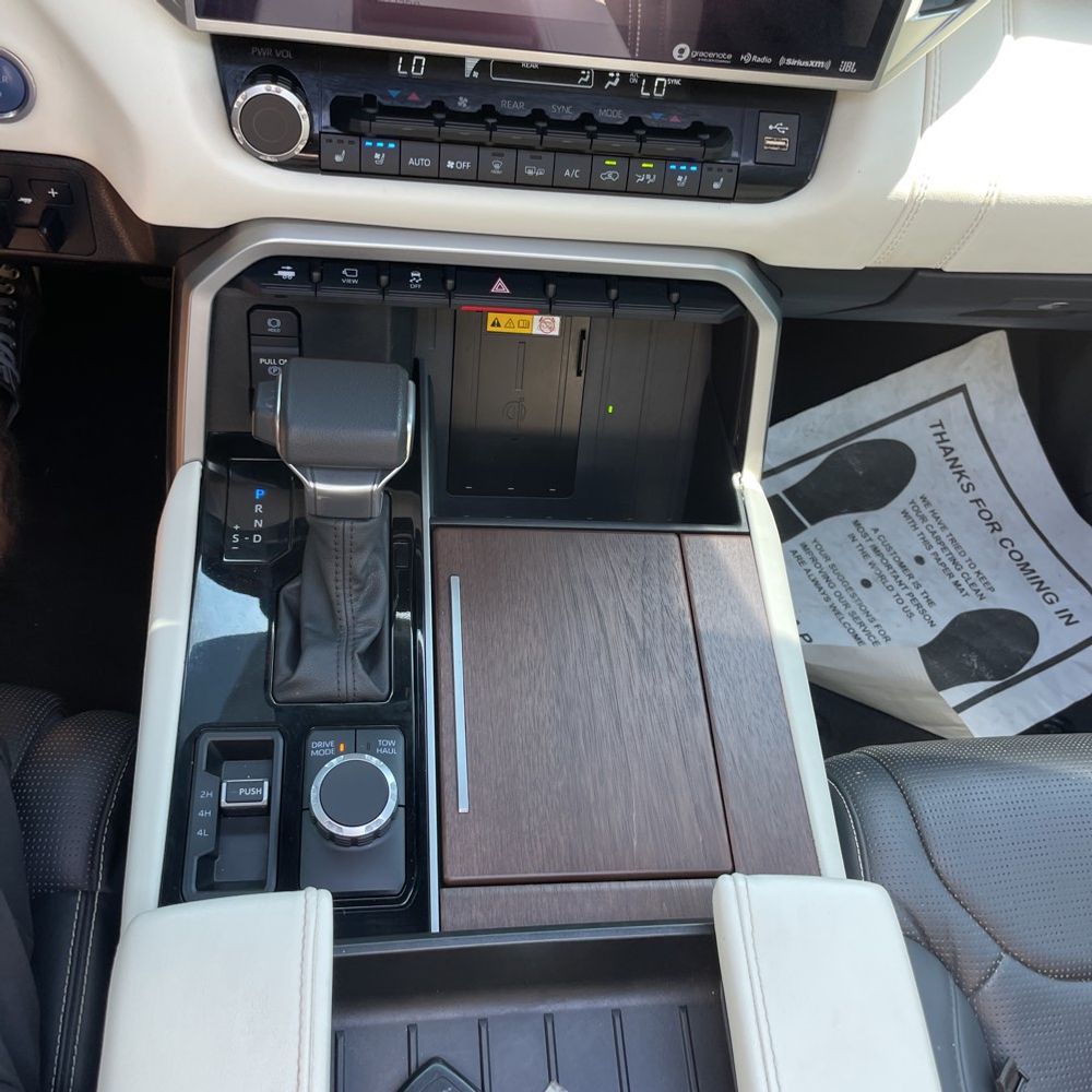 2024 Toyota Sequoia Capstone