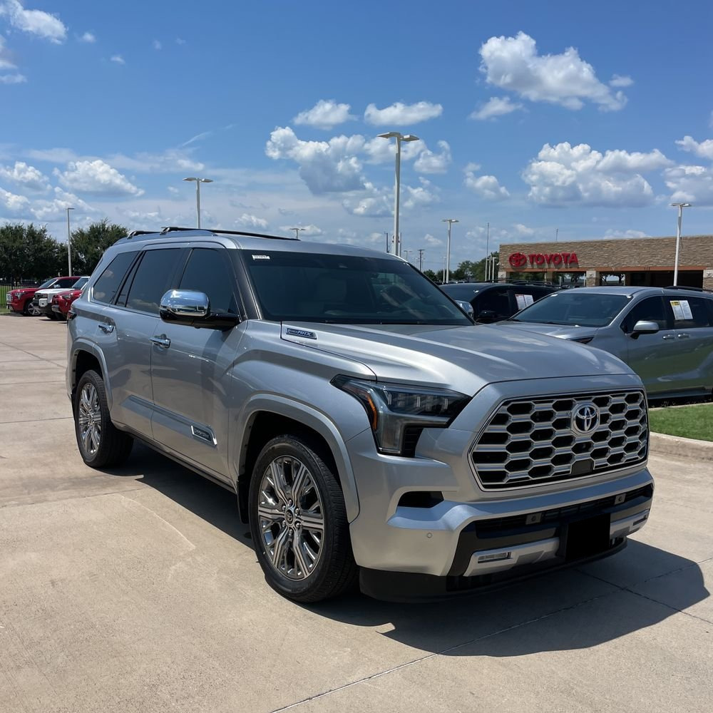 2024 Toyota Sequoia Capstone