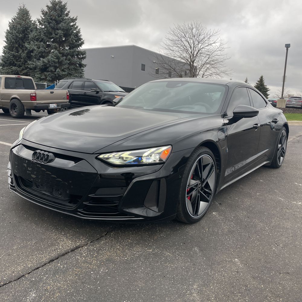 2022 Audi e-tron GT RS