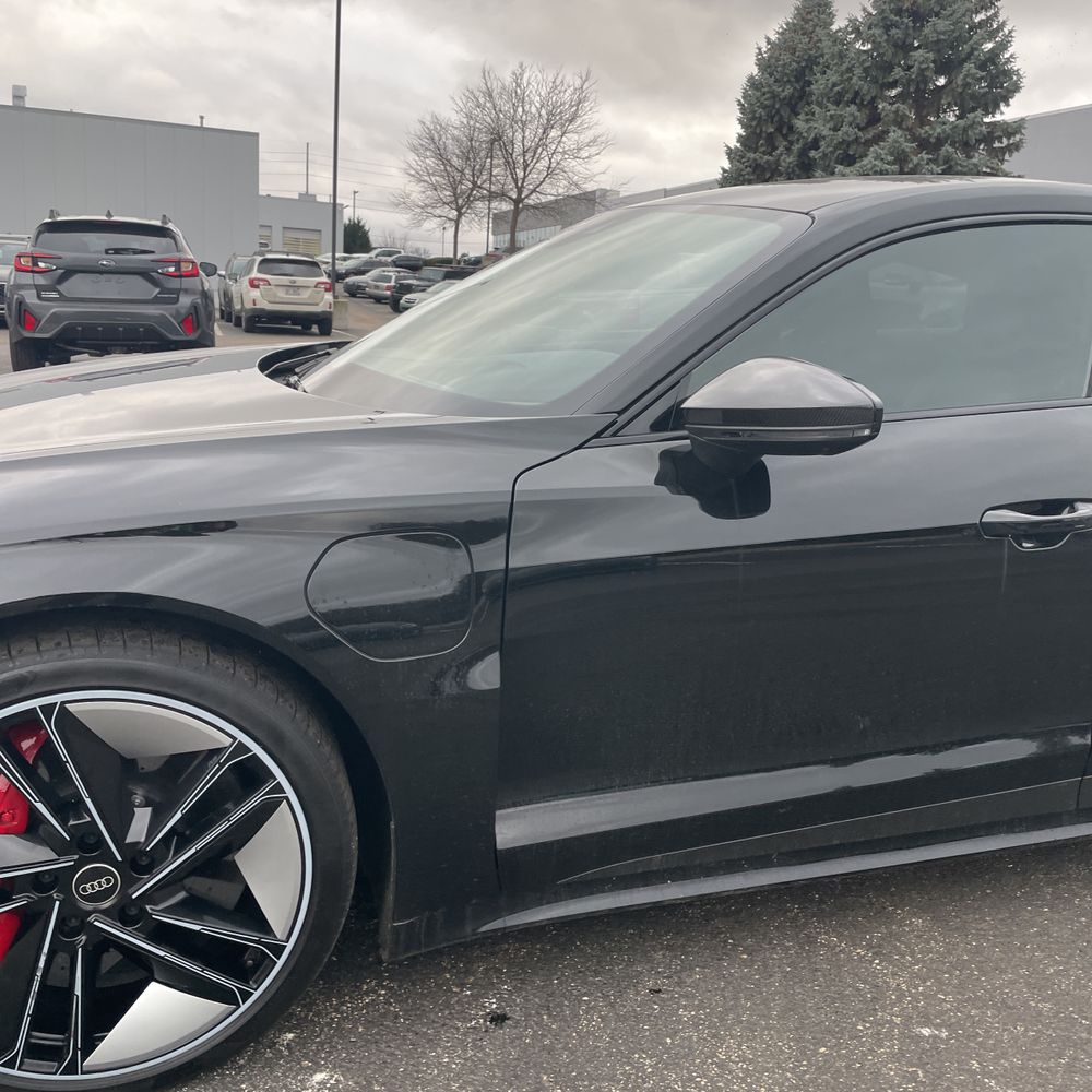 2022 Audi e-tron GT RS