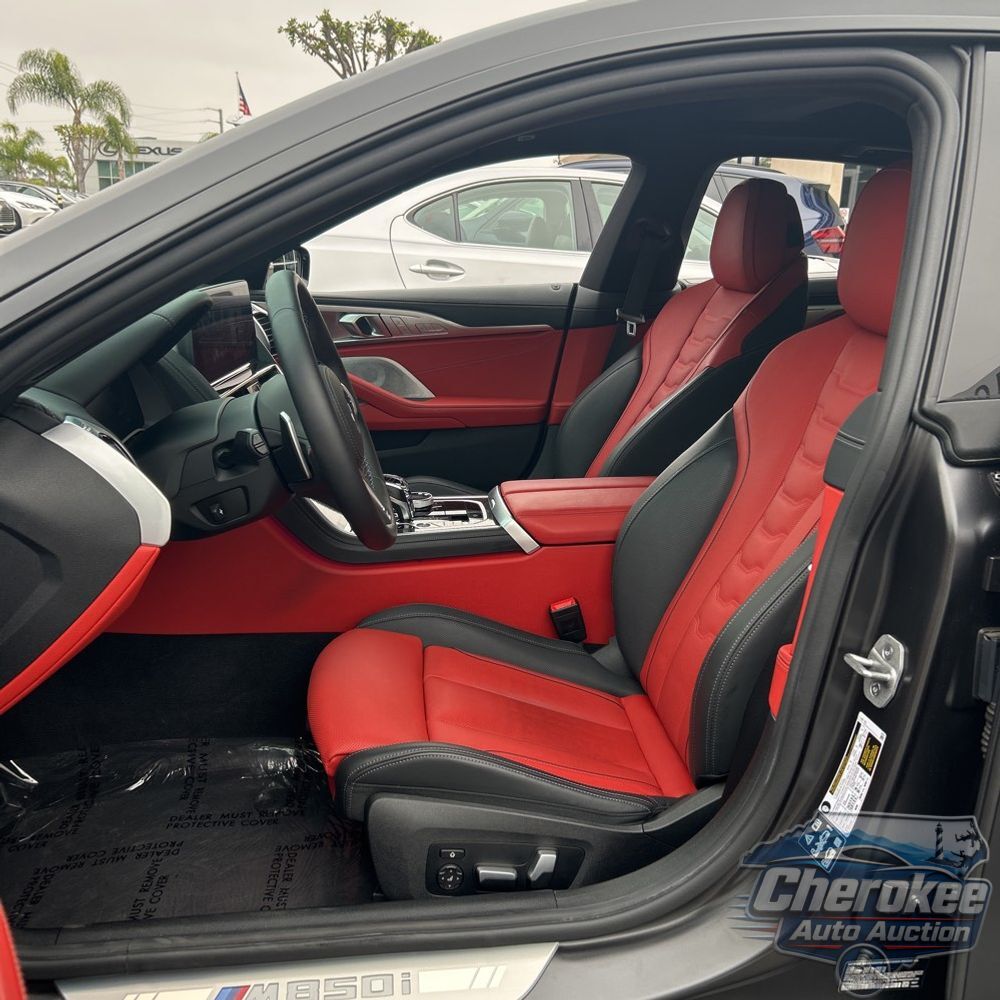 2024 BMW 8-Series M850xi