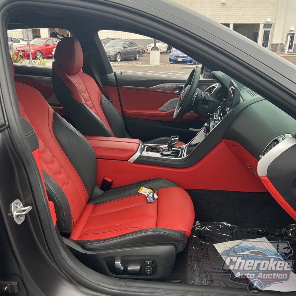 2024 BMW 8-Series M850xi