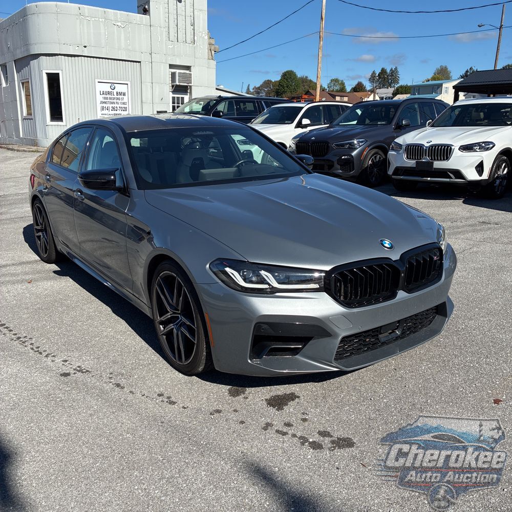 2023 BMW M5