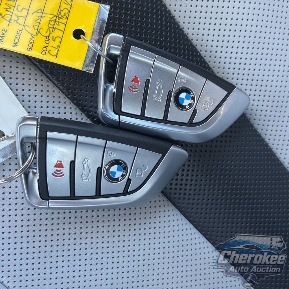 2023 BMW M5